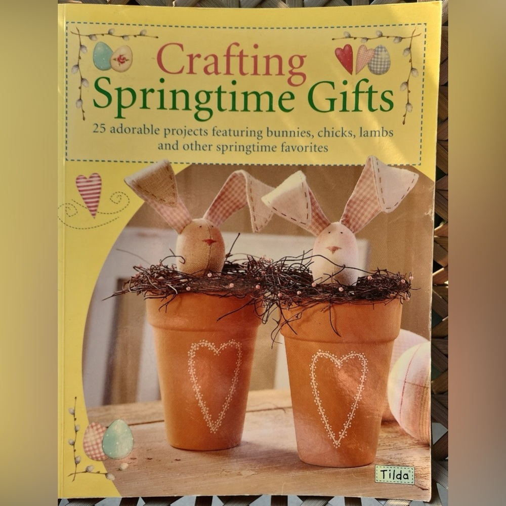 Crafting Springtime Gifts Book by Tilda